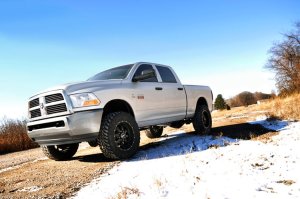 Dodge Ram 3500 Suspension Lift Kit - Front - Rough Country - 2 Inch Leveling Kit - '03-'10